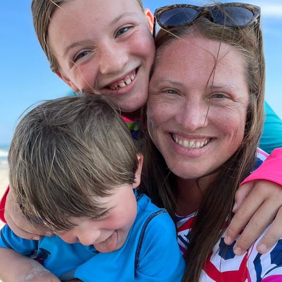 Meet your Posher - Picture 4 of 4